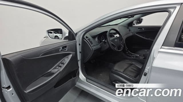 Hyundai Sonata The / новый 브릴리언트 Premium, 2013 11