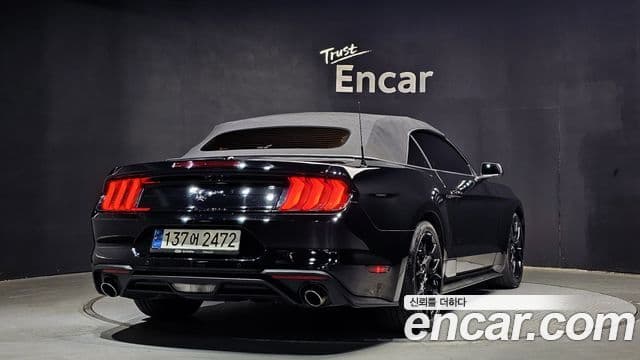 Ford Mustang кабриолет, 2021 2