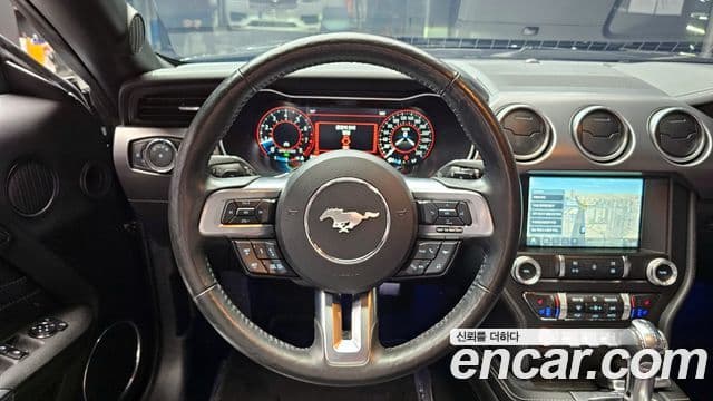 Ford Mustang кабриолет, 2021 13