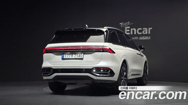 Lincoln Nautilus 2세대 2.0 Reserve AWD, 2024 4