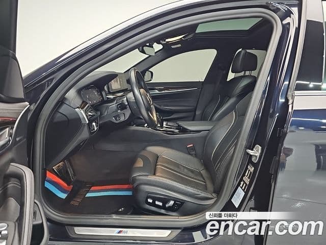 BMW 5시리즈 (G30) 520i M Sport, 2022 10