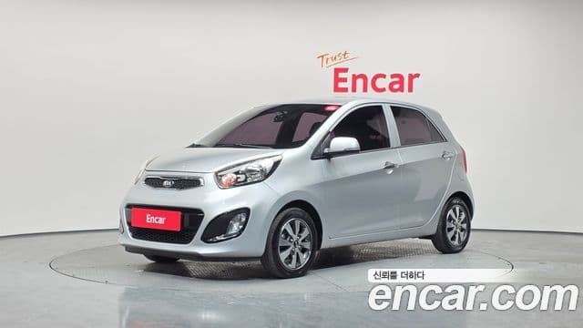 Kia All New Morning Deluxe Trendy, 2015 1