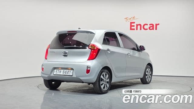 Kia All New Morning Deluxe Trendy, 2015 2