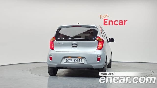 Kia All New Morning Deluxe Trendy, 2015 4