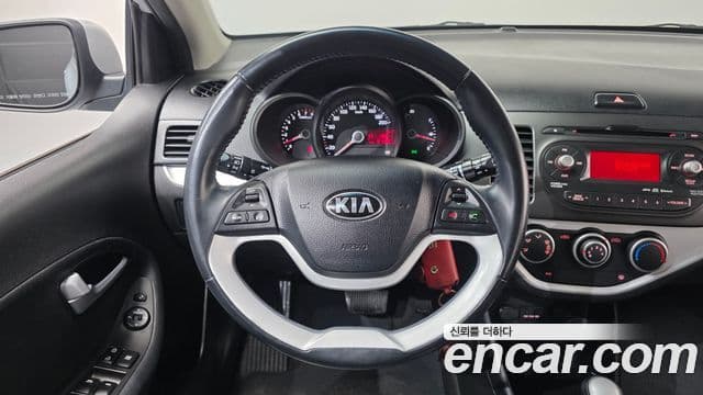 Kia All New Morning Deluxe Trendy, 2015 13