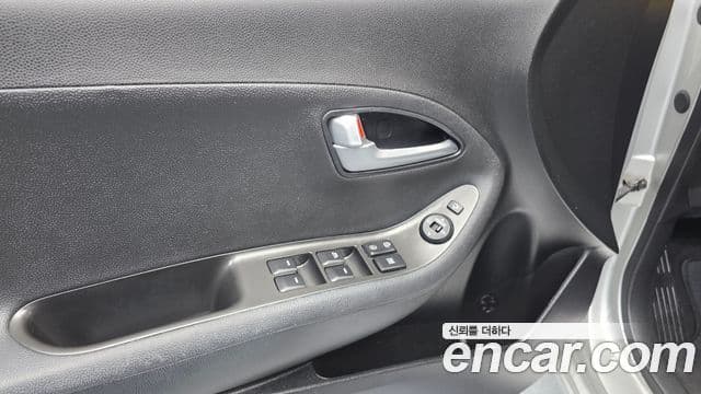 Kia All New Morning Deluxe Trendy, 2015 16