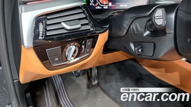 BMW 5시리즈 (G30) 520i M Sport, 2023 16