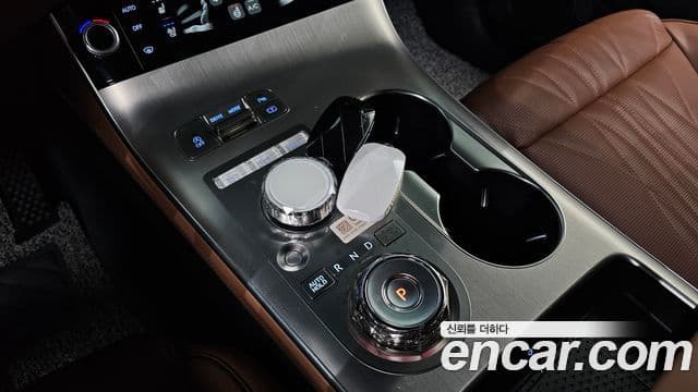 Genesis GV70, 2025 9