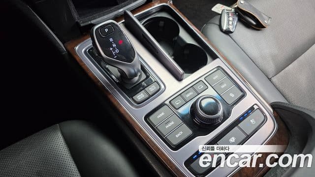 Hyundai Equus(новый кузов / новое поколение) Premium, 2013 9