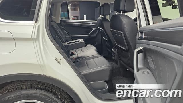 Volkswagen Tiguan 2세대 Premium, 2020 12