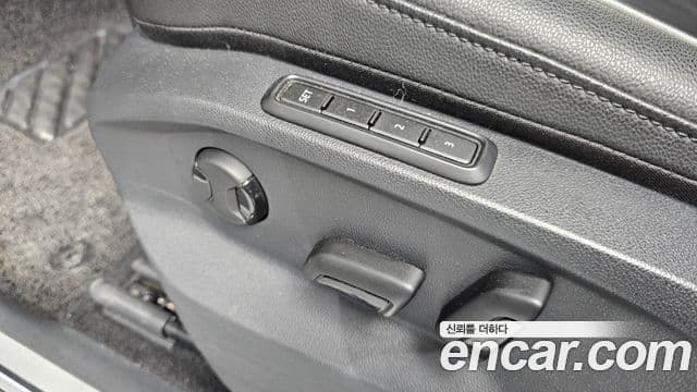 Volkswagen Tiguan 2세대 Premium, 2020 19