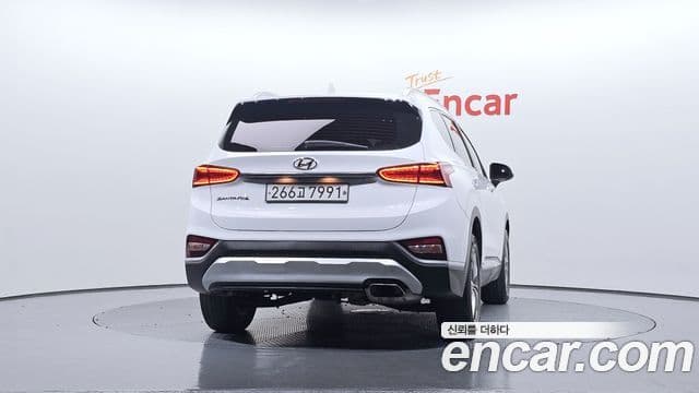 Hyundai Santa Fe TM Exclusive, 2020 4