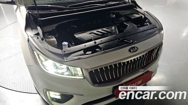 Kia The / новый New Carnival Special, 2019 6