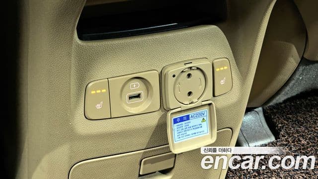 Kia The / новый New Carnival Special, 2019 18