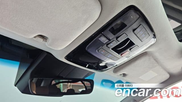 Hyundai Staria Inspiration, 2025 16