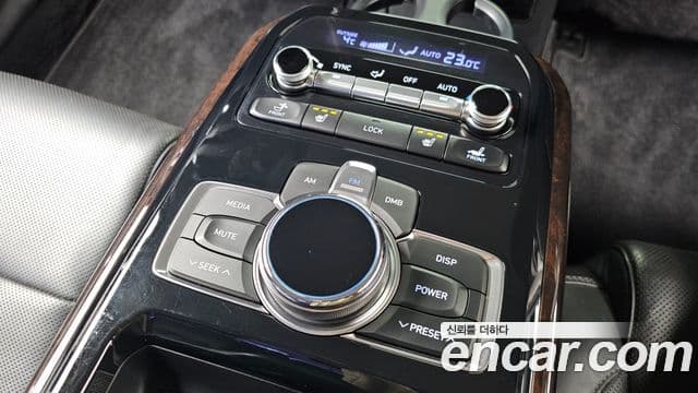 Genesis EQ900 Luxury, 2017 19