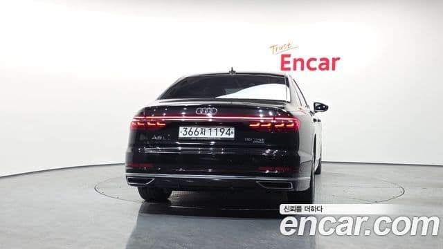 Audi A8 (D5) 55 TFSI Quattro LWB, 2020 4