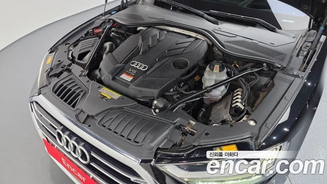 Audi A8 (D5) 55 TFSI Quattro LWB, 2020 6
