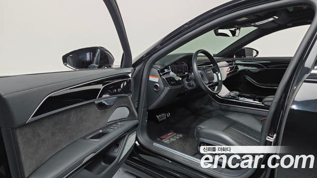 Audi A8 (D5) 55 TFSI Quattro LWB, 2020 10