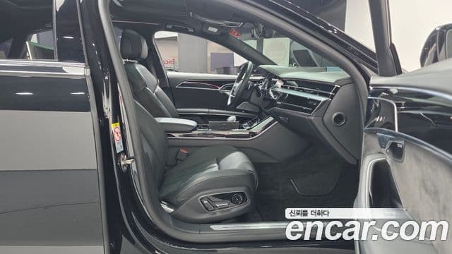 Audi A8 (D5) 55 TFSI Quattro LWB, 2020 11