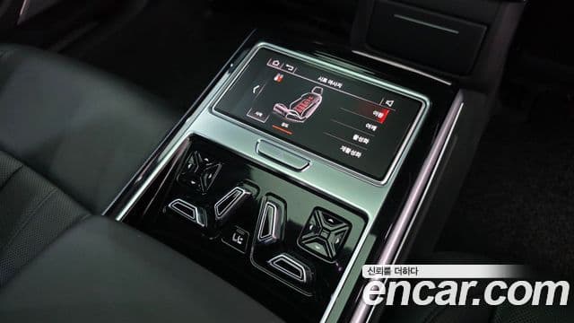 Audi A8 (D5) 55 TFSI Quattro LWB, 2020 17