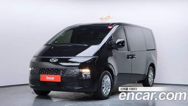 Hyundai Staria Modern, 2024 1