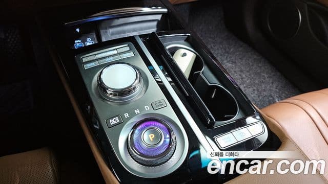 Genesis G80 (RG3) бензин 2.5 турбо AWD, 2023 9