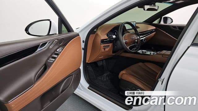 Genesis G80 (RG3) бензин 2.5 турбо AWD, 2023 11