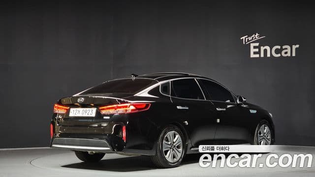 Kia K5 гибрид 2세대 Noblesse, 2016 2