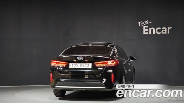 Kia K5 гибрид 2세대 Noblesse, 2016 4