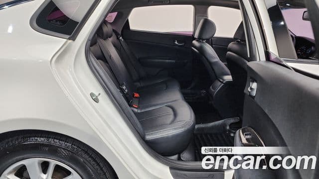 Kia K5 2세대 Prestige, 2016 12