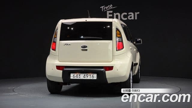 Kia Soul 1.6 Smart, 2011 4