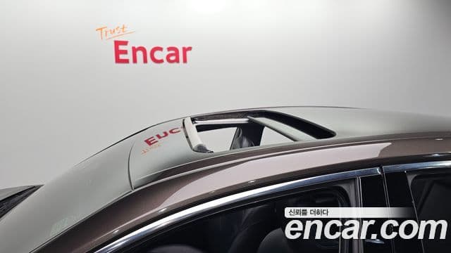 Toyota 캠리 (XV70) 2.5 XLE гибрид, 2020 20