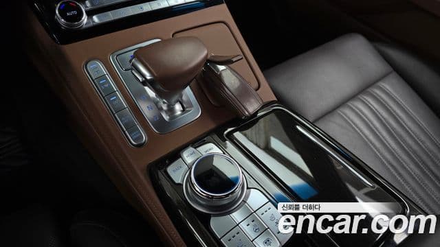 Genesis G90 Luxury, 2019 9