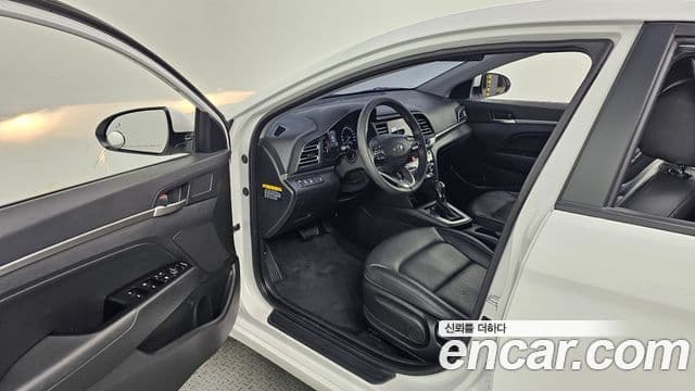 Hyundai The / новый New Avante AD Style, 2019 11