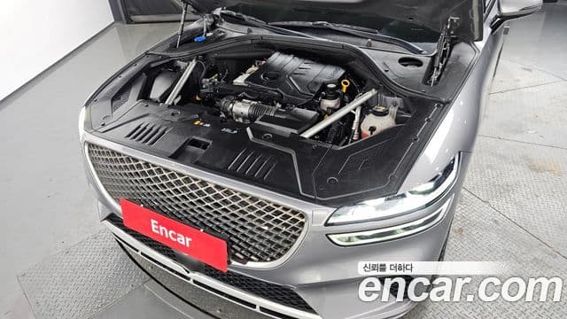 Genesis GV70, 2021 6