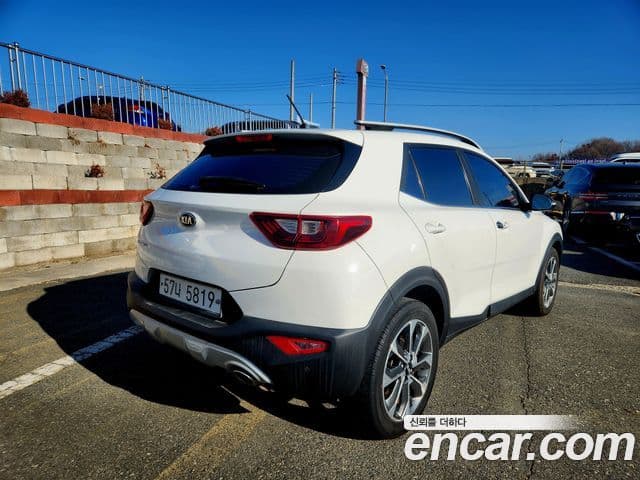 Kia Stonic Prestige, 2018 все фото