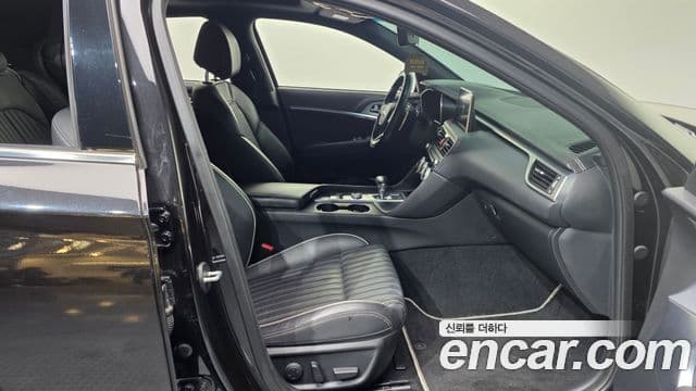 Genesis G70 Sport пакет, 2019 11