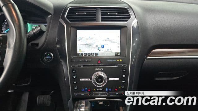 Ford Explorer 5세대, 2018 14
