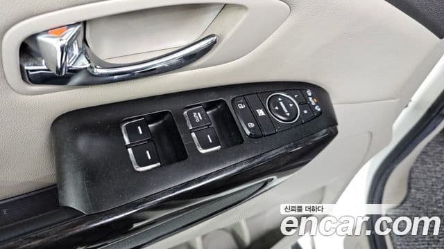 Kia All New Carnival VIP, 2017 16