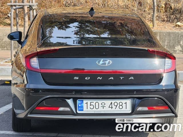 Hyundai Sonata гибрид (DN8) Modern, 2022 4