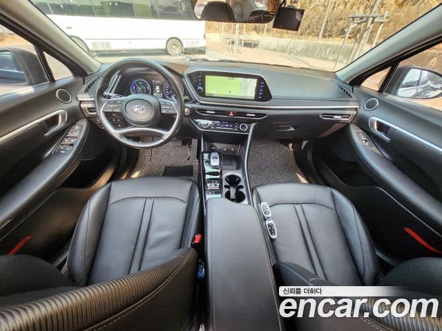 Hyundai Sonata гибрид (DN8) Modern, 2022 7