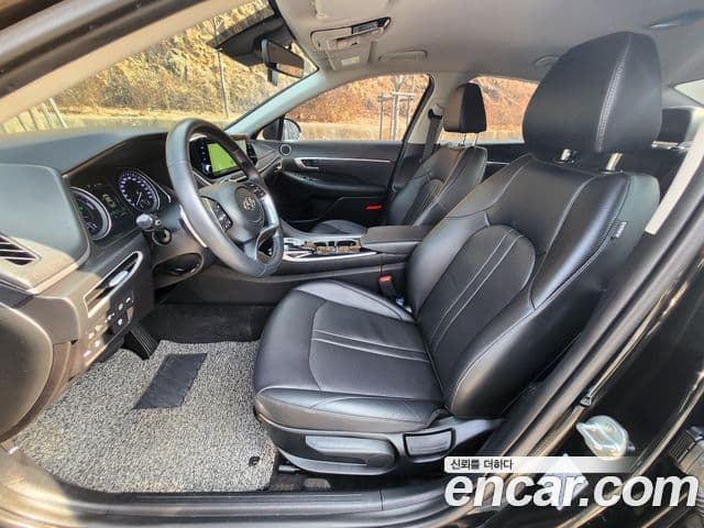 Hyundai Sonata гибрид (DN8) Modern, 2022 8