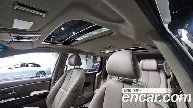 Kia All New Carnival President, 2016 18