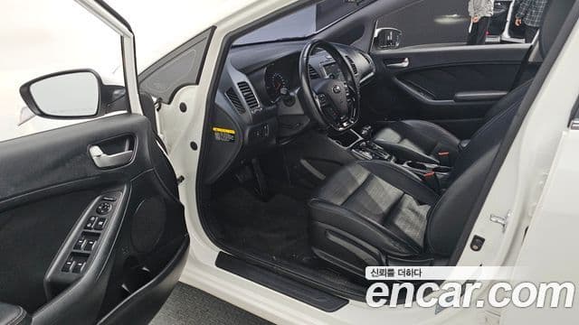 Kia The / новый New K3 Trendy, 2016 11