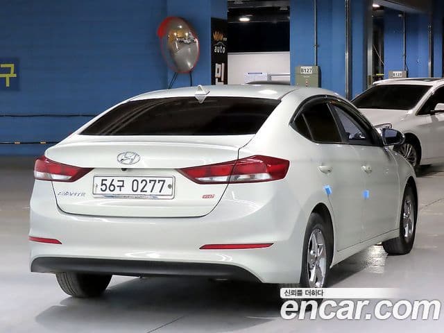 Hyundai Avante AD 1.6 GDI Smart, 2017 все фото