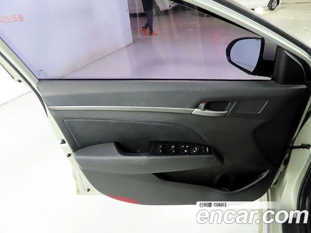 Hyundai Avante AD 1.6 GDI Smart, 2017 14