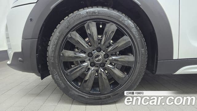 Mini Cooper Countryman 2세대, 2024 все фото