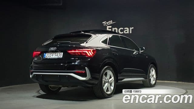 Audi Q3 (F3) 35 TDI Premium Sportback, 2023 2