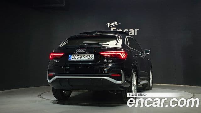 Audi Q3 (F3) 35 TDI Premium Sportback, 2023 4